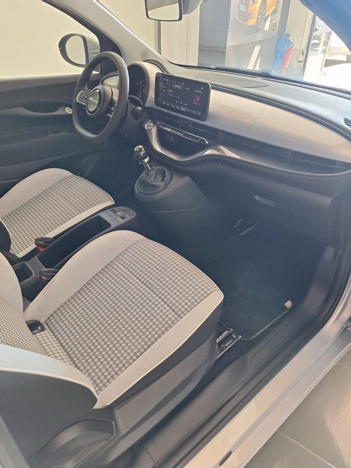 Fiat 500 Berlina Hybrid Torino 2026 KM0