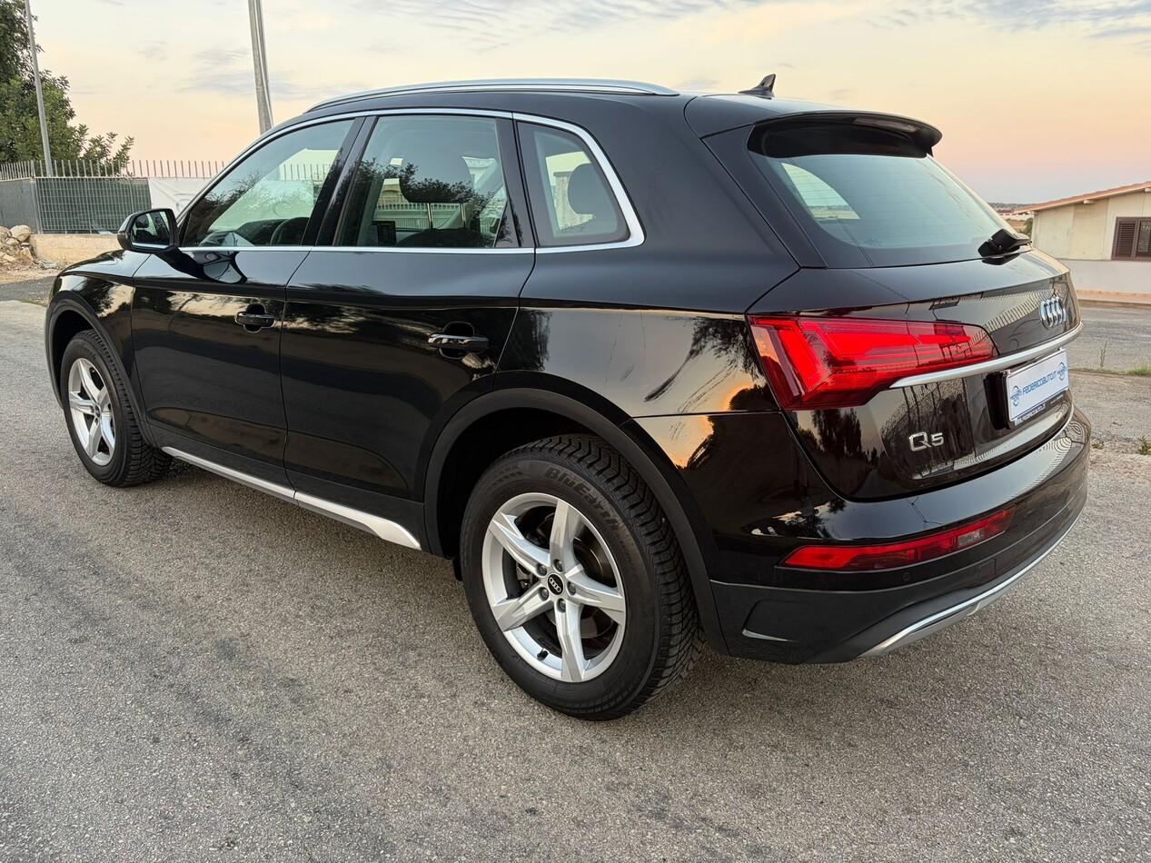 Audi Q5 40 2.0 tdi mhev 12V Business Advanced quattro s-tronic