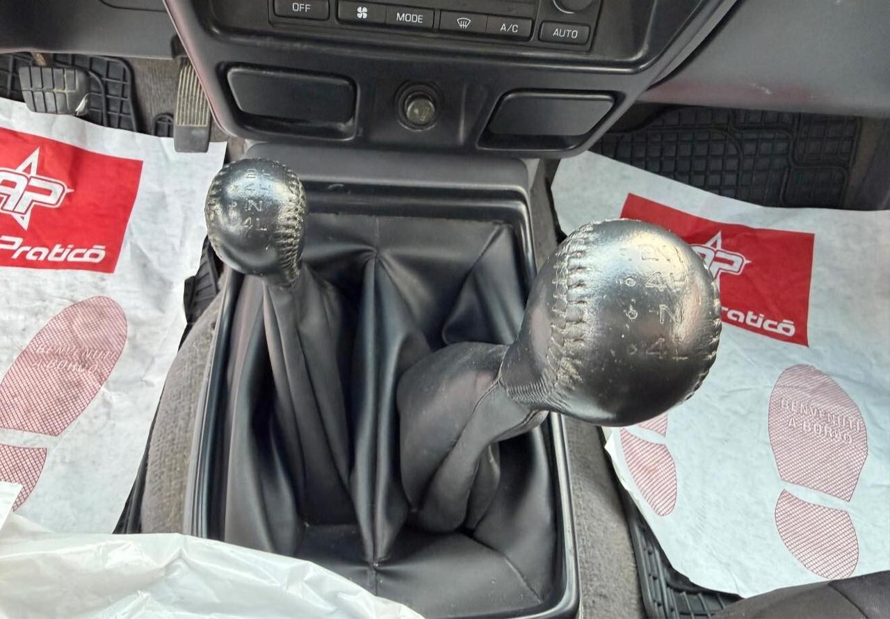 Nissan king cab 2.5 133cv 2 porte