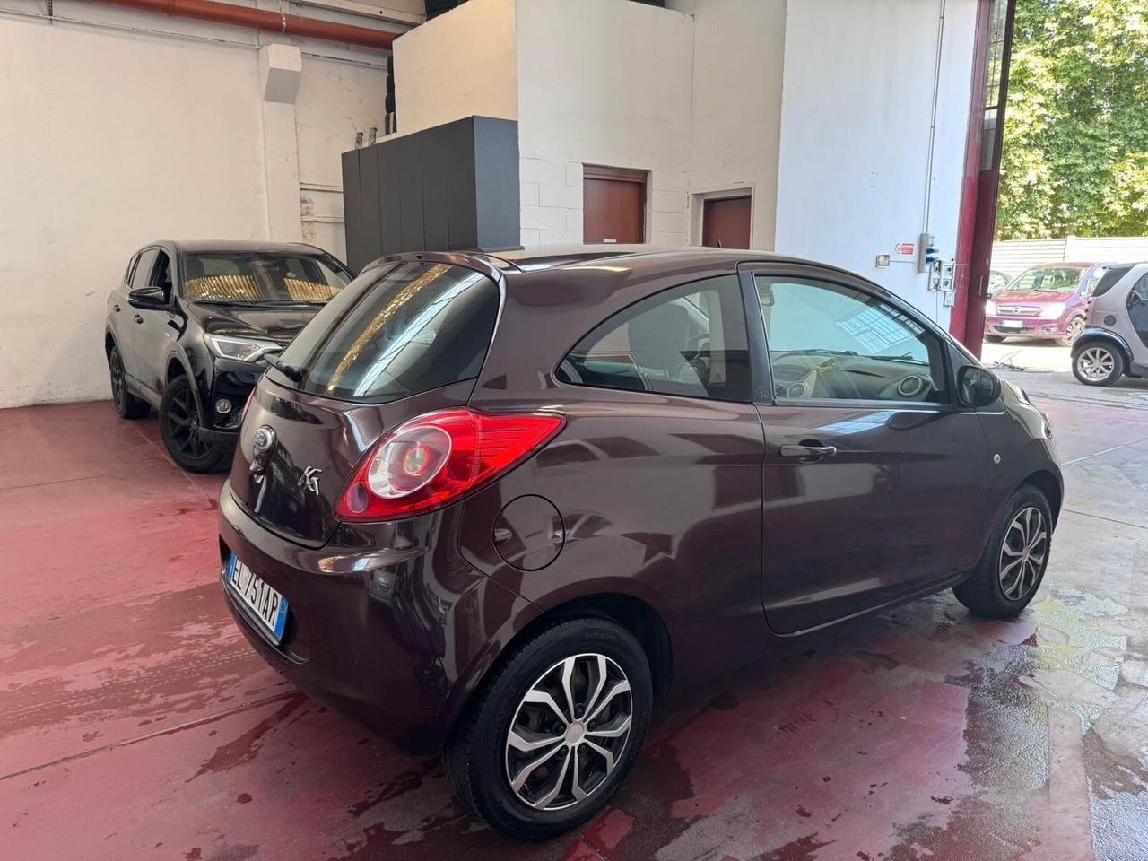 Ford Ka 1.2 8V 69 CV INDIVIDUAL NEOPAT