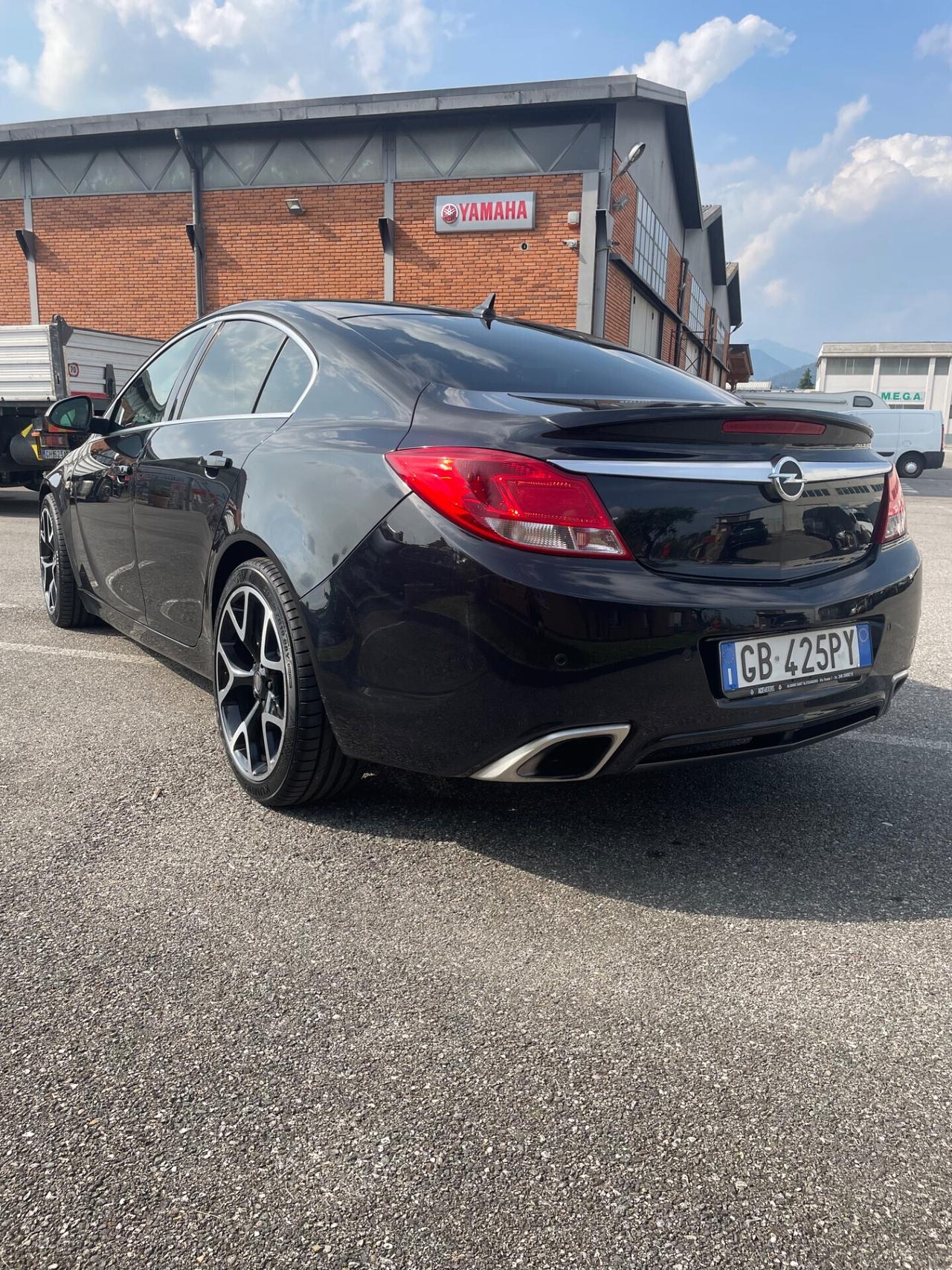 Opel Insignia 2.8 Turbo 4x4 325CV 4 porte OPC