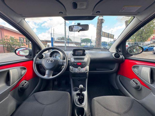 TOYOTA Aygo 1.0 12V VVT-i 5 porte Deep Ocean Connect *EURO 5*