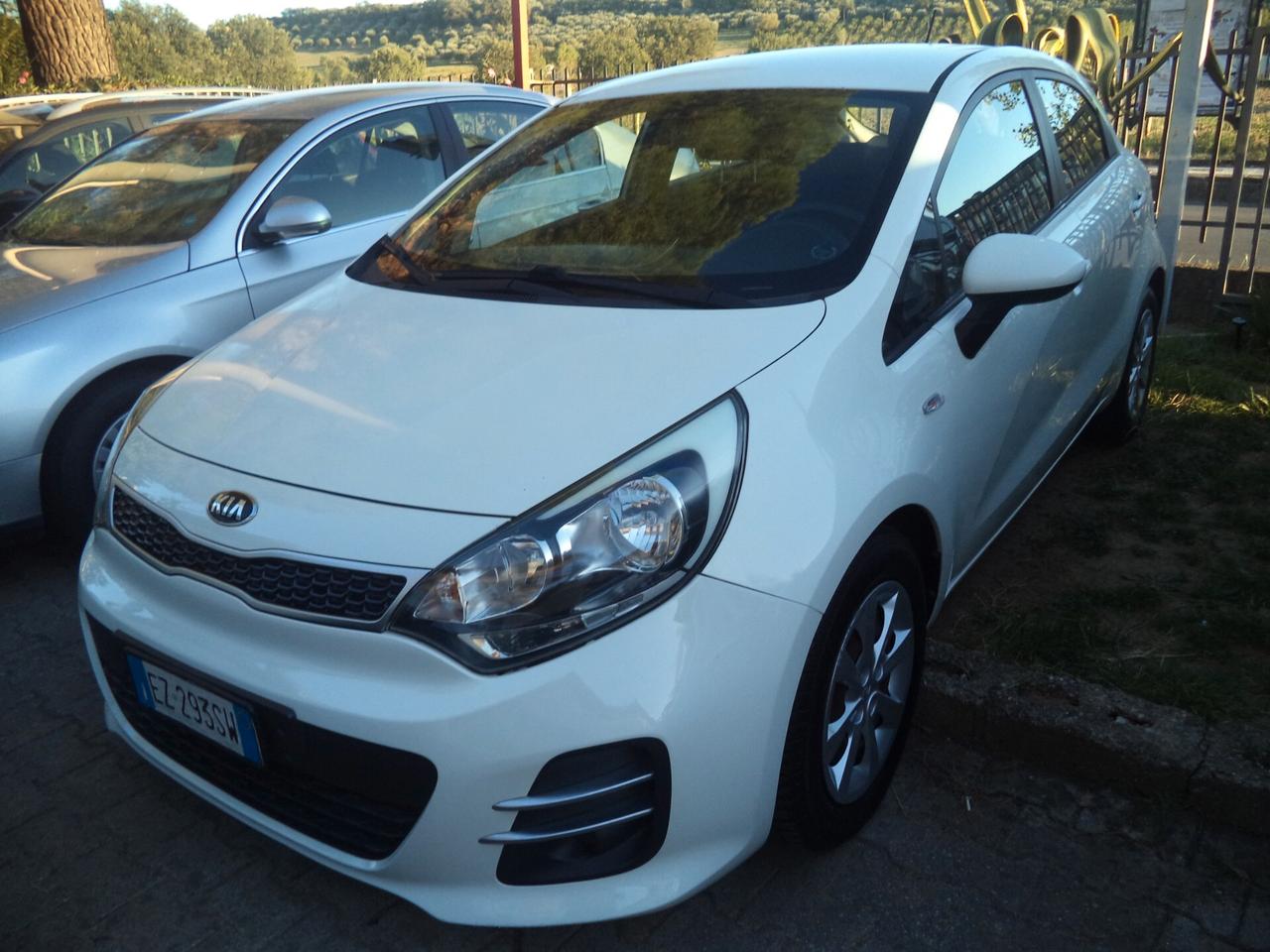 Kia Rio 1.1 CRDi 5p. Cool
