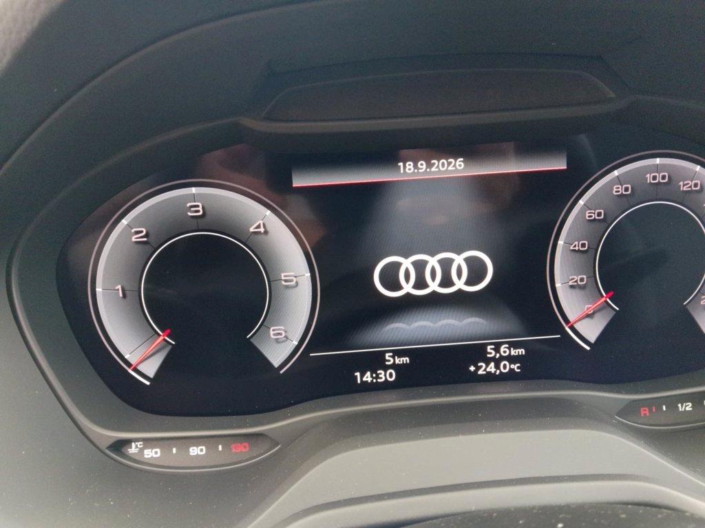 AUDI Q2 35 2.0 tdi identity black s-tronic del 2026