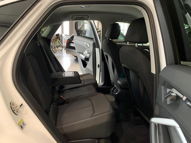 AUDI Q3 SPB 45 TFSI e-tron S tronic Business Plus