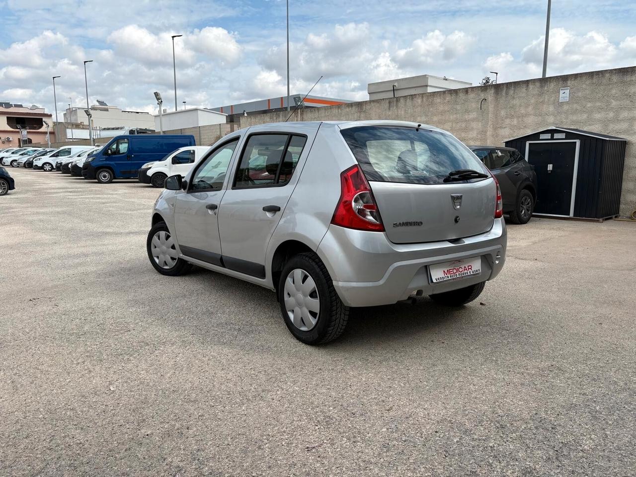 Dacia Sandero 1.2 16V Ambiance
