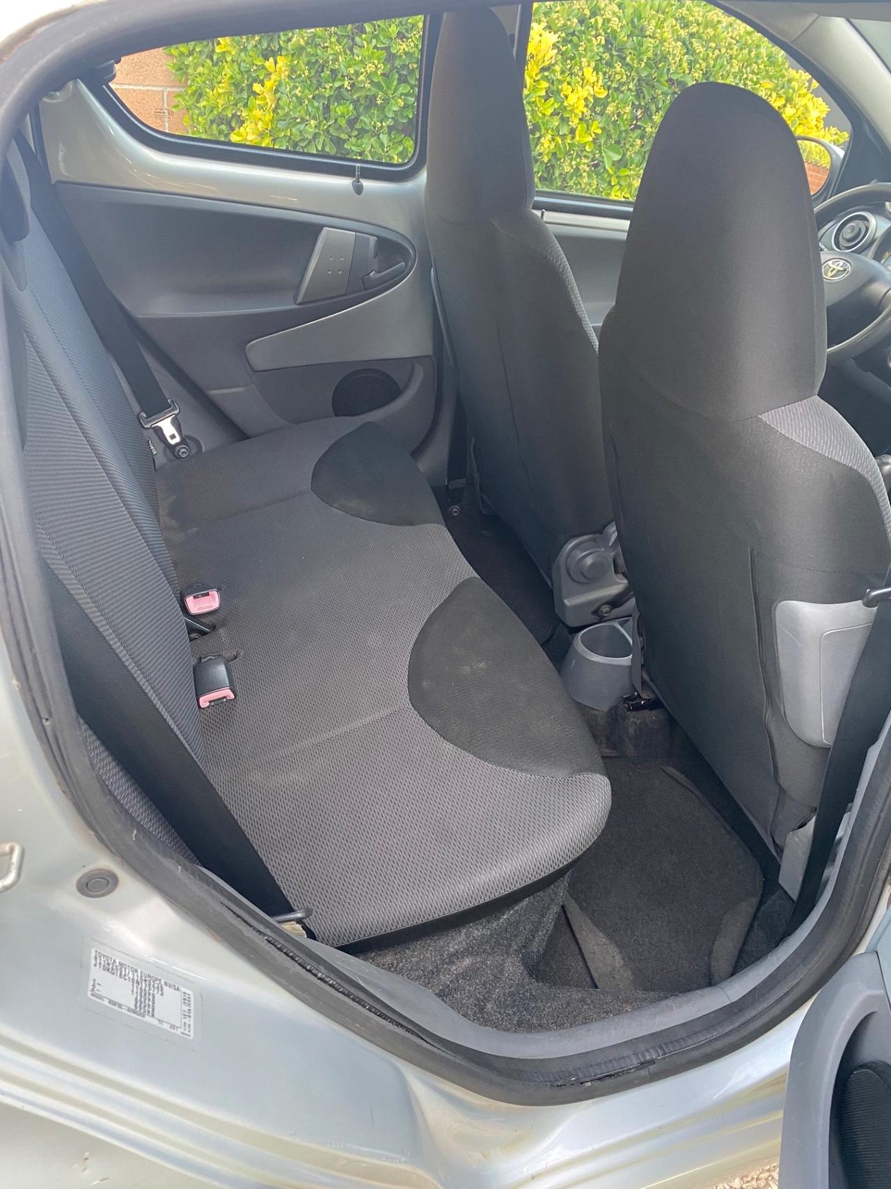 Toyota Aygo con soli 101 mila km