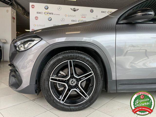 MERCEDES-BENZ GLA 200 d Auto Premium AMG *PACK LUCI*PELLE