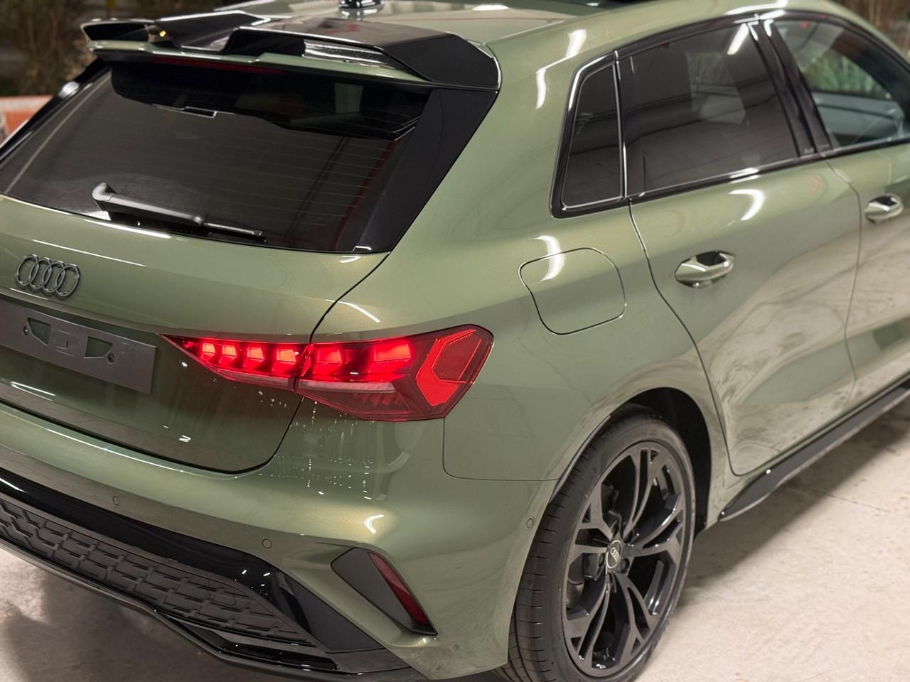 Audi A3 SPB TDI 35 S LINE - VERDE DISTRICT - TETTO