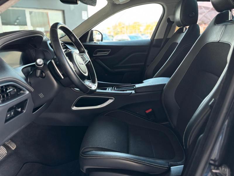 Jaguar F-Pace 2.0d i4 R-Sport awd 180cv auto my20