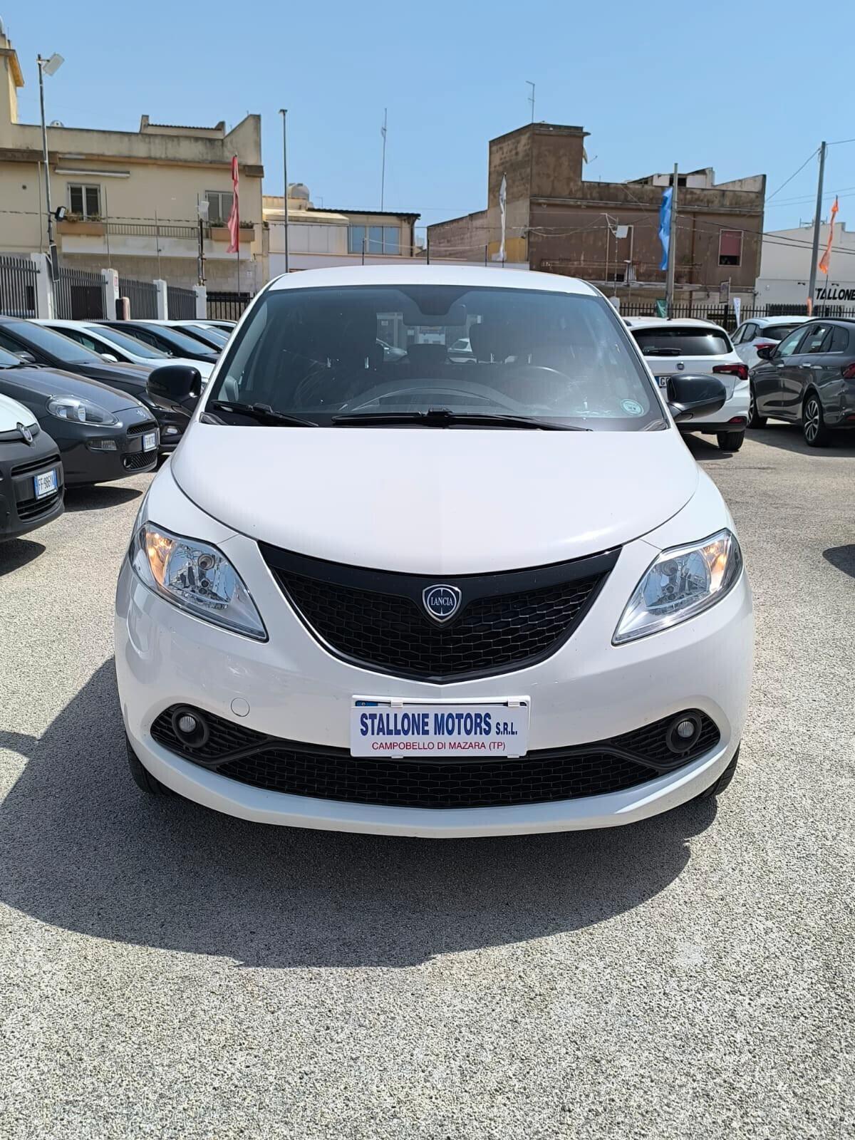 Lancia Ypsilon 1.2 69 CV GPL Ecochic 2020