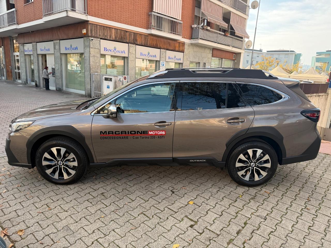 Subaru OUTBACK 2.5i Premium