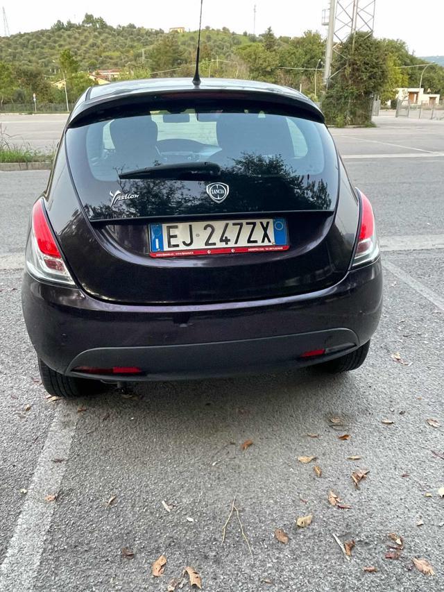 LANCIA Ypsilon 1.2 69 CV 5 porte S&S Silver