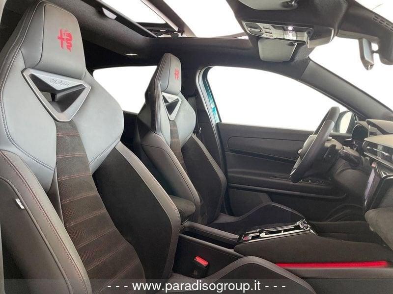 Alfa Romeo Junior Milano Ibrida Ibrida Ibrida Speciale1.2 145cv Hybrid Edct6