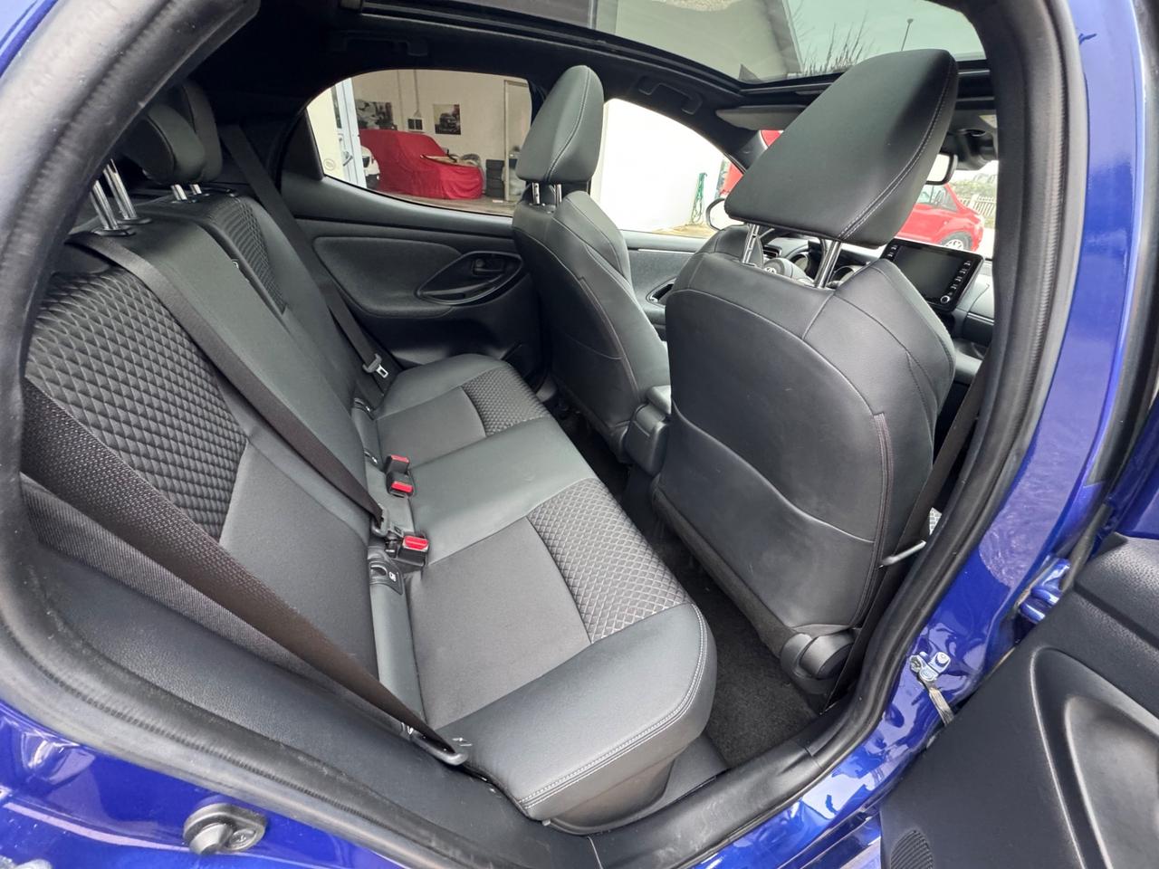 Toyota Yaris 1.5 Hybrid 5 porte Premiere