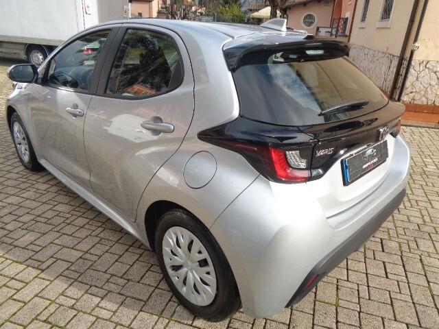 Toyota Yaris 1.5 Hybrid 5 porte Active NO VINCOLO DI FINANZIAMENTO