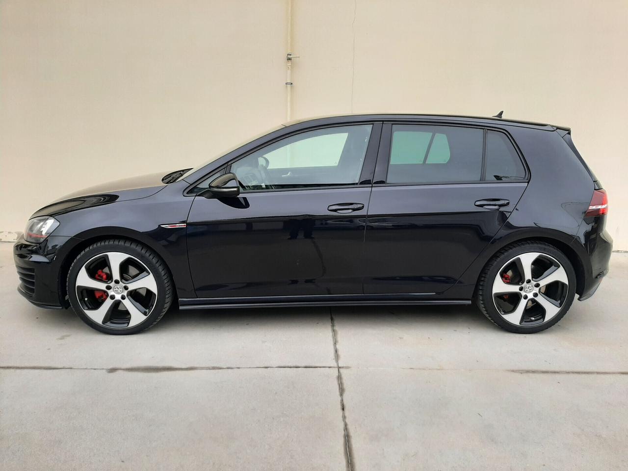 Volkswagen Golf GTI 2.0 TSI DSG 5p. BM Tech ABT