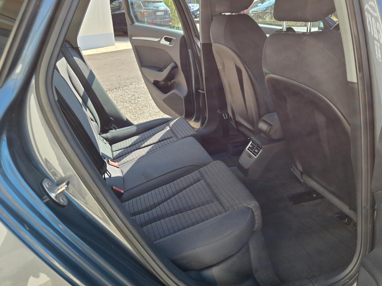 Audi A3 Sedan 1.6 TDI 116 CV Sport