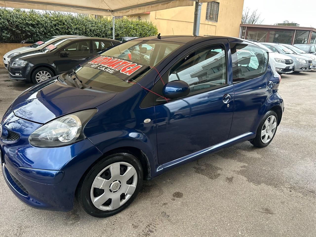 Toyota Aygo 1.0 12V VVT-i 5 porte Griffe
