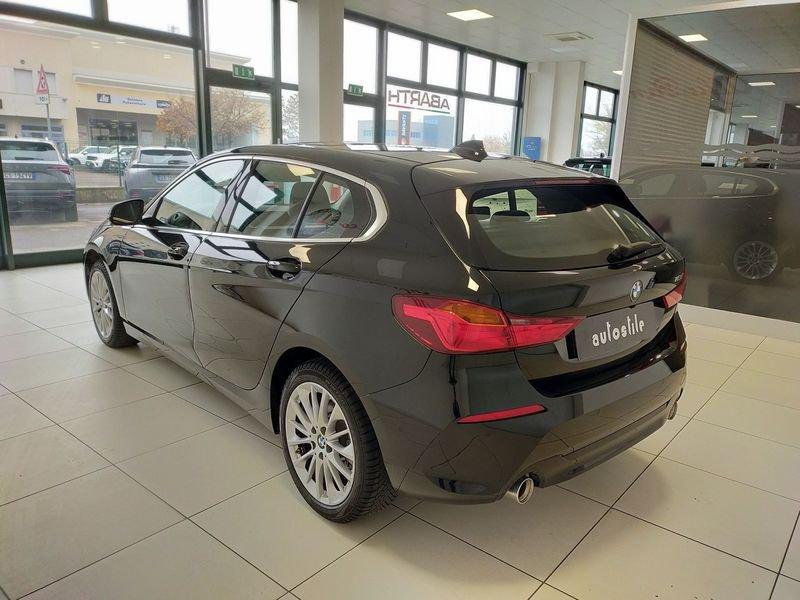 BMW Serie 1 118d 5p. Business Advantage Auto 2.0 150 cv