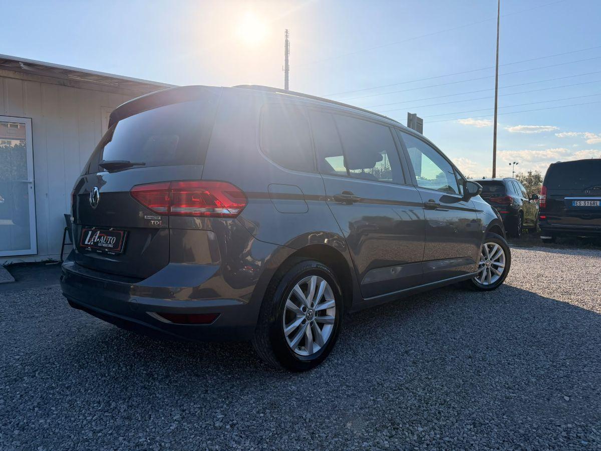 VOLKSWAGEN - Touran - 1.6 TDI DSG Business BMT