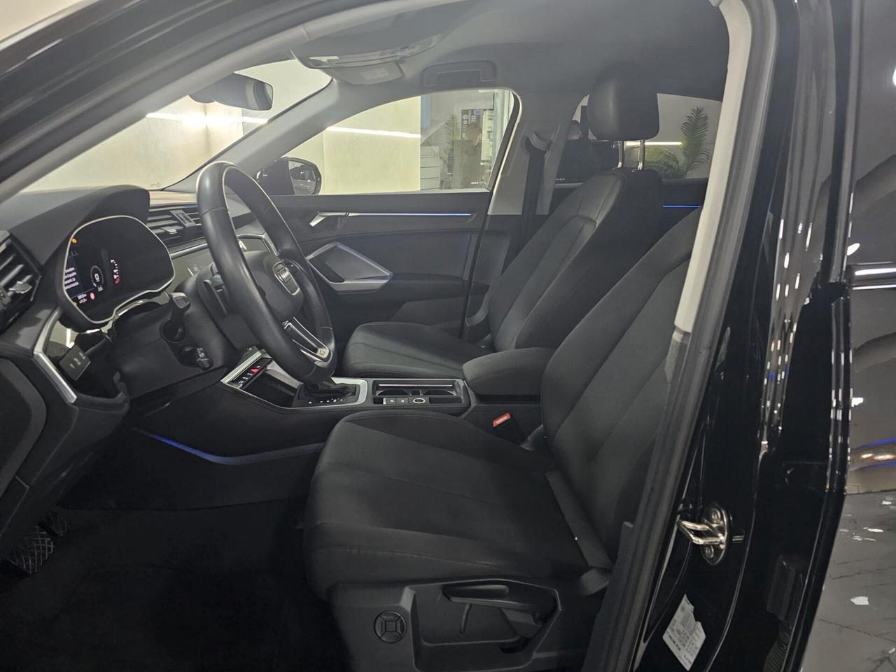 NUOVA AUDI Q3 SPORTBACK S-LINE EDITION 35 TDI 150CV S-TRONIC IDENTITY BLACK