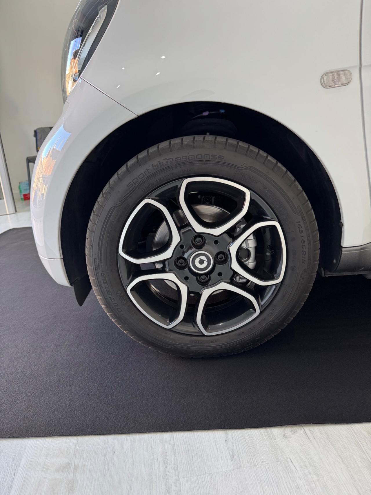 Smart ForTwo 70 1.0 twinamic cabrio Passion