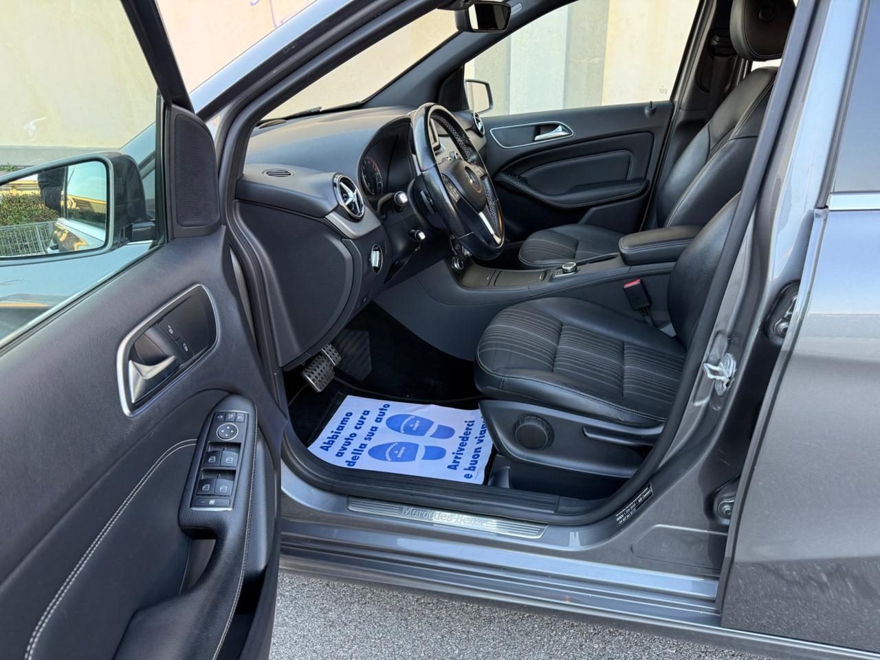 Mercedes-benz B 180 BlueEFFICIENCY Premium