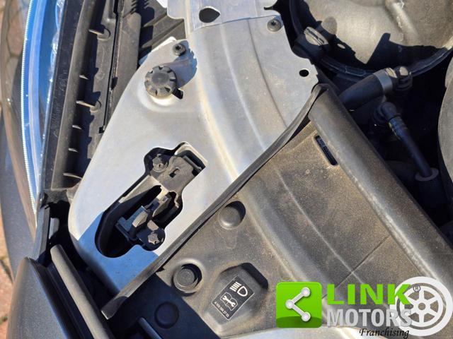 MERCEDES-BENZ C 200 Coupé Premium Plus AMG 9G-TRONIC