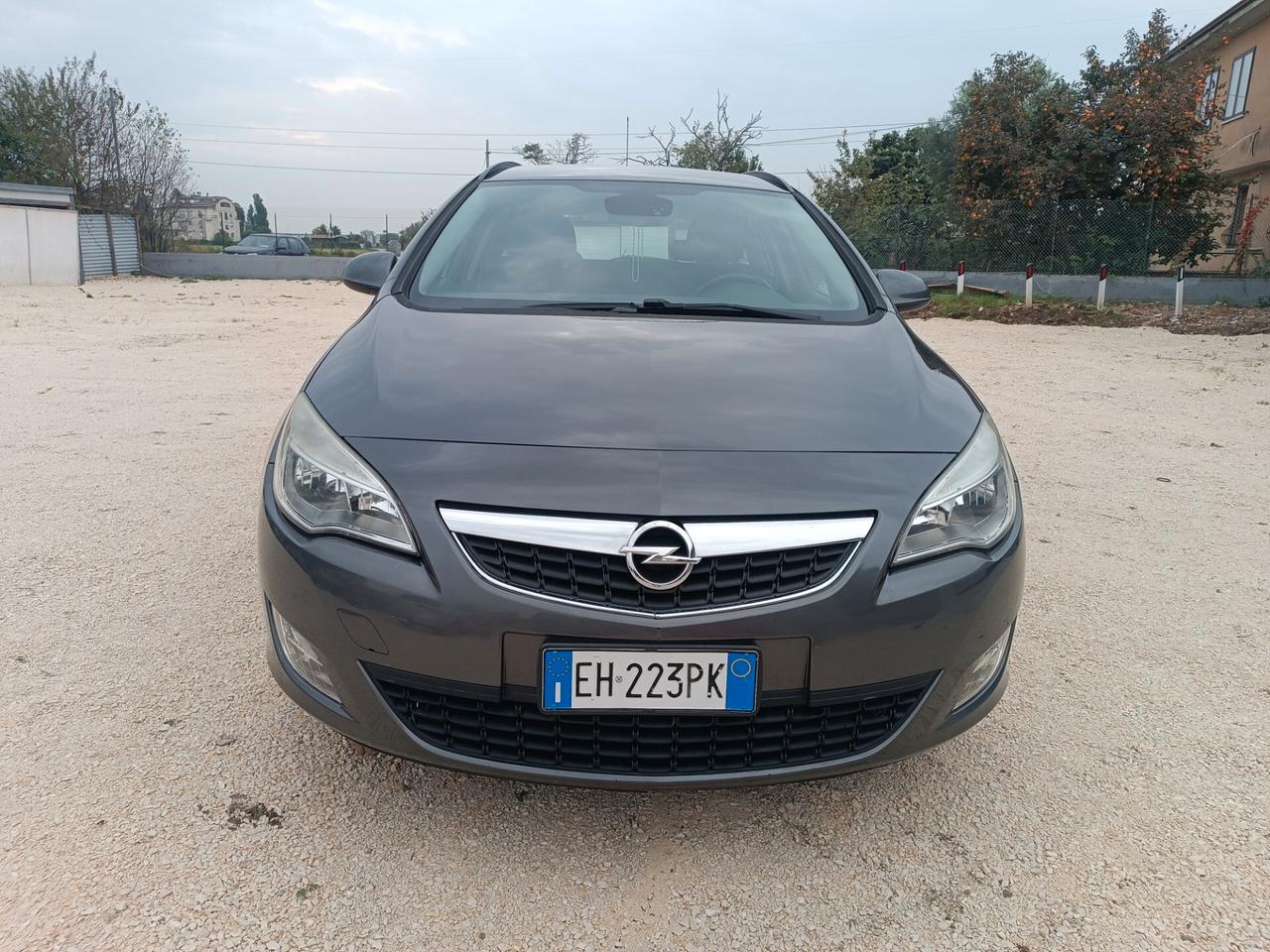 Opel Astra 1.7 diesel garanzia