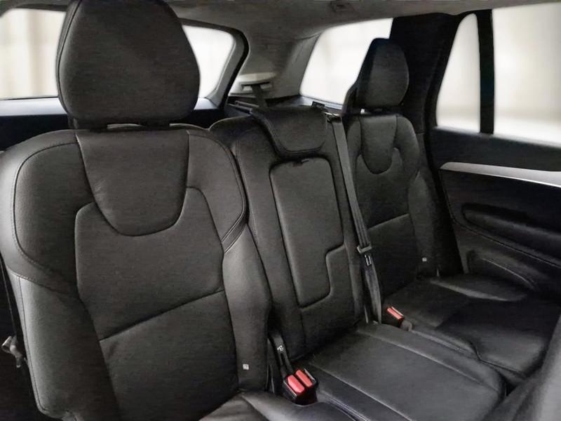 VOLVO XC90 T8 AWD PLUG-IN 7P R. INSCR. EXPR. AUTO SUV