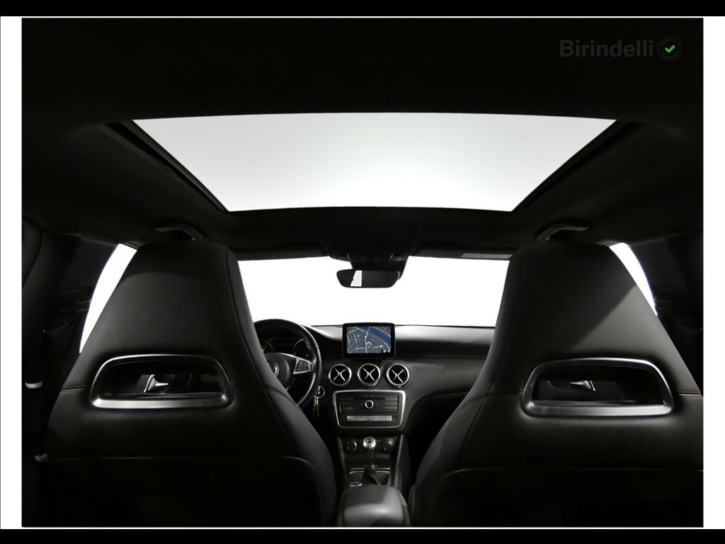 Mercedes-Benz Classe A (W176) - A 180 d Premium