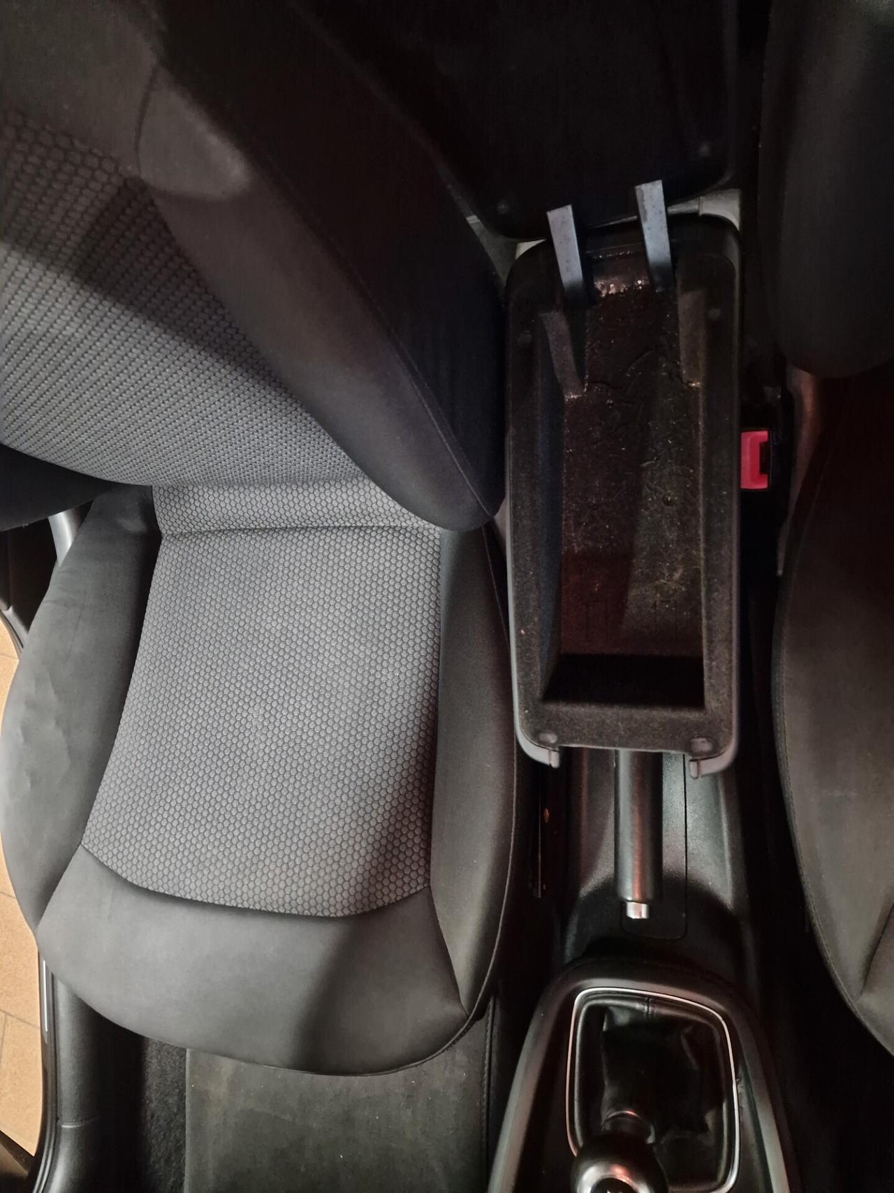 Audi A1 1.6 TDI S line edition plus, 161 mila chilometri