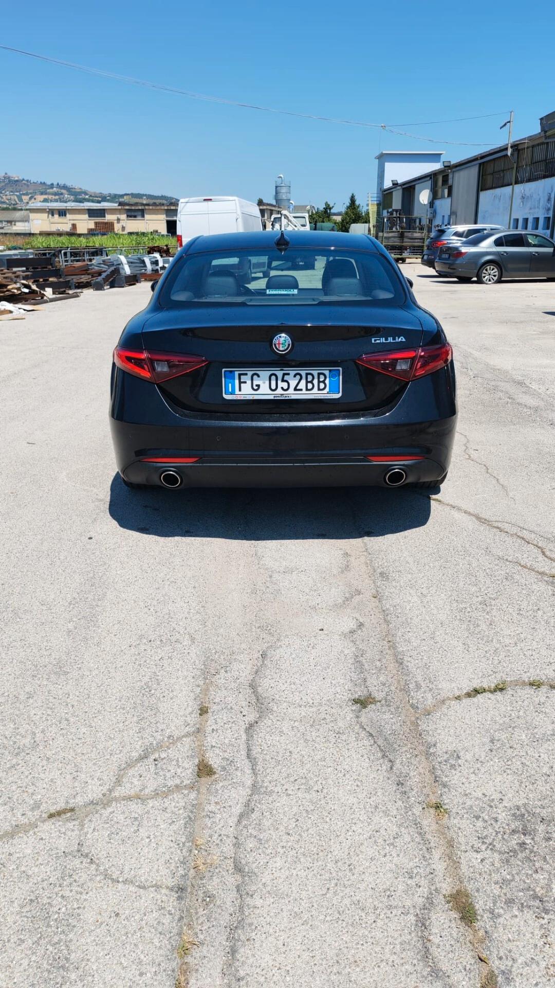 Alfa Romeo Giulia 2.2 Turbodiesel 180 CV AT8 Super