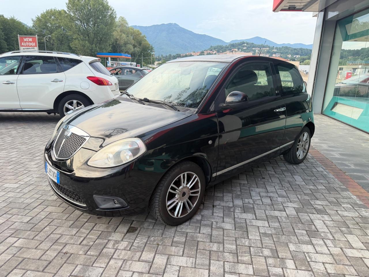 Lancia Ypsilon 1.2 69 CV 2012 NEOPATENTATI - PERFETTA