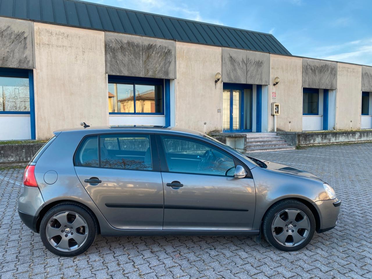 Volkswagen Golf 1.9 TDI 6Marce OK Neopatentati