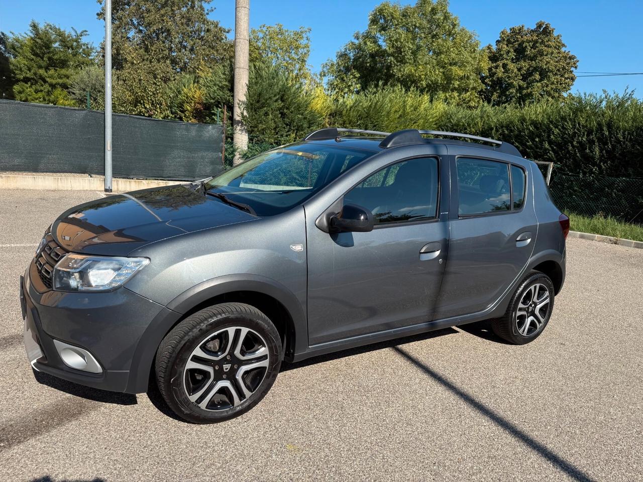 Dacia Sandero Stepway 1.5 dci - NEOP. - NAV. - GARANTITA -