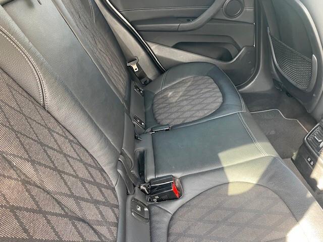 Bmw X1 sDrive18d xLine