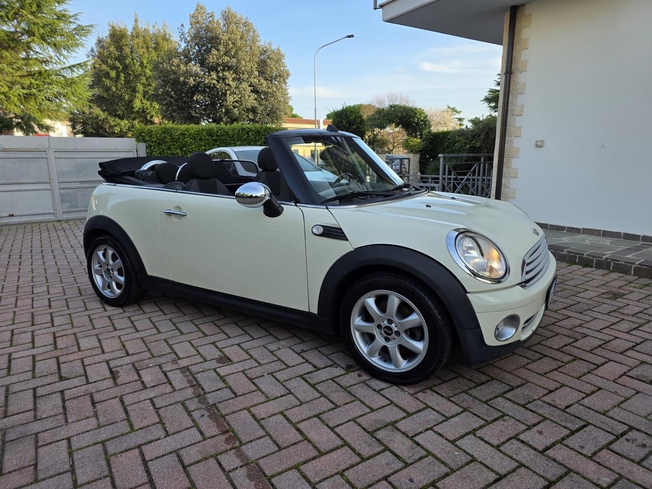 Mini 1.6 16V Cooper Cabrio
