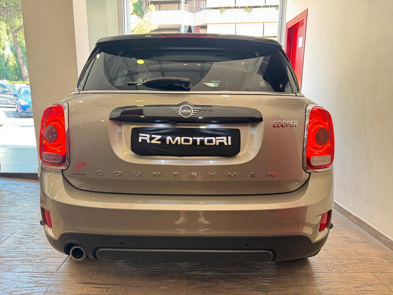Mini Cooper Countryman 1.5 Hype AUTOMATICA-restyling+LED+C.18"+NAVI+PELLE