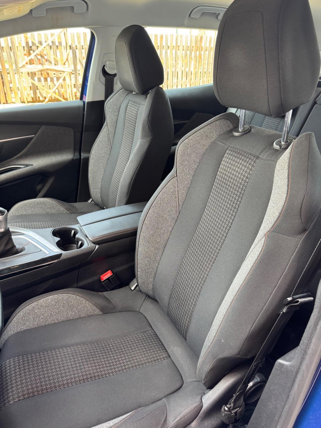 Peugeot 3008 BlueHDi 130 S&S Crossway