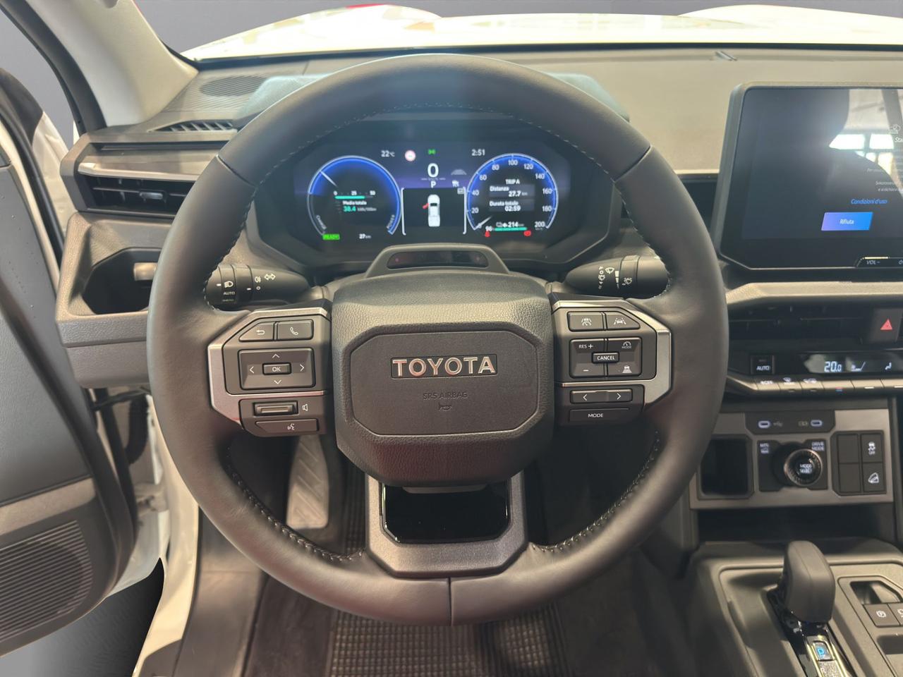 Toyota Hilux 2.8 d-4d 48V double cab Icon auto