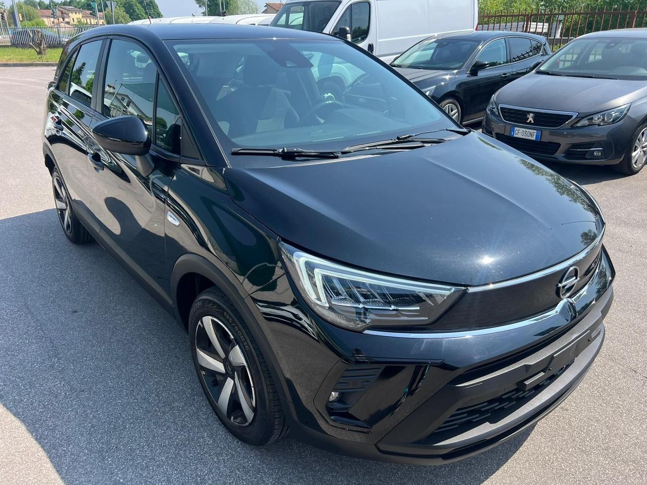 Opel Crossland 1.2 12V 83 Cv Edition total black