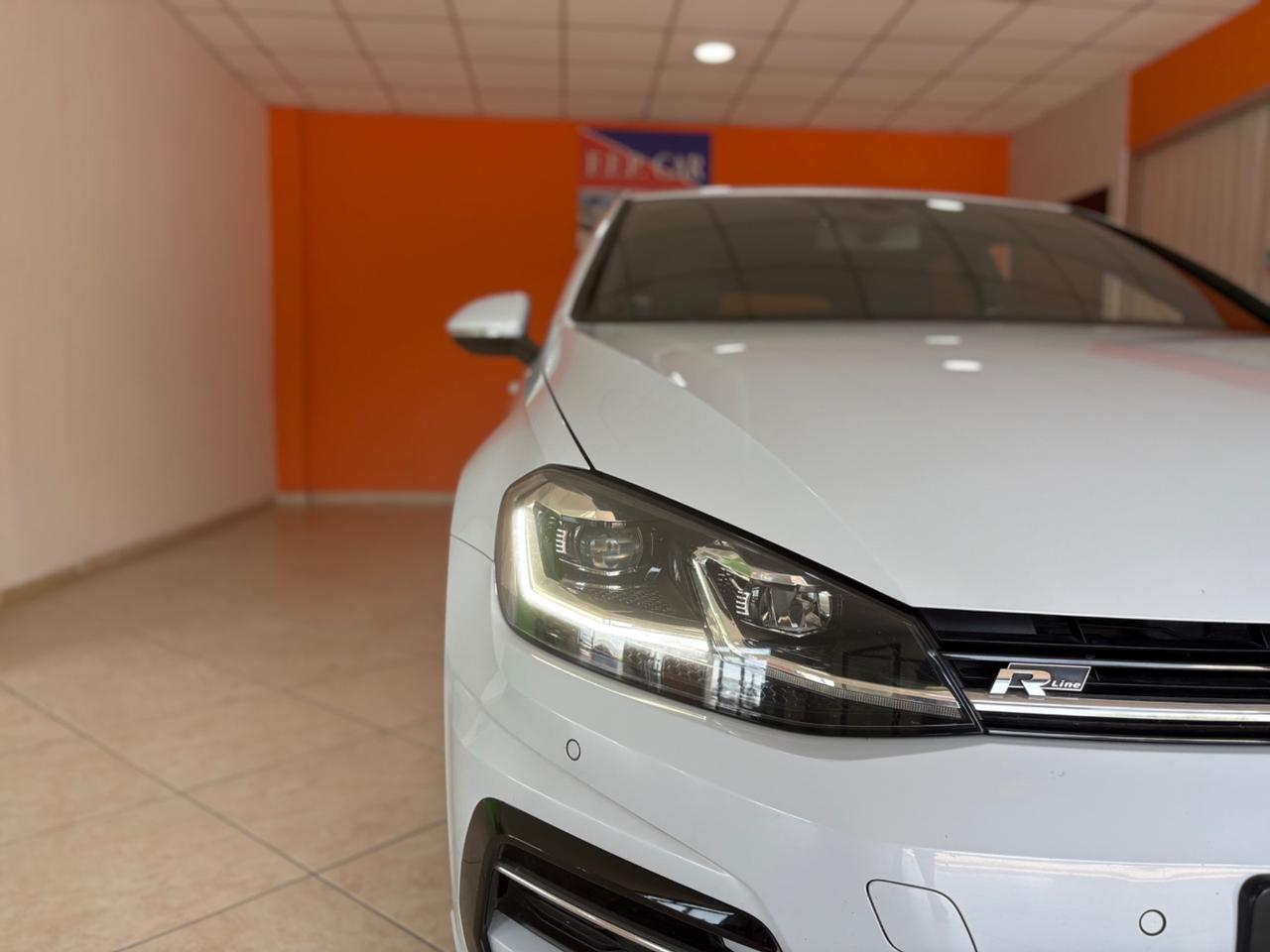 Volkswagen Golf 1.5 TSI ACT DSG R LINE PERMUTE FINANZIAMENTI