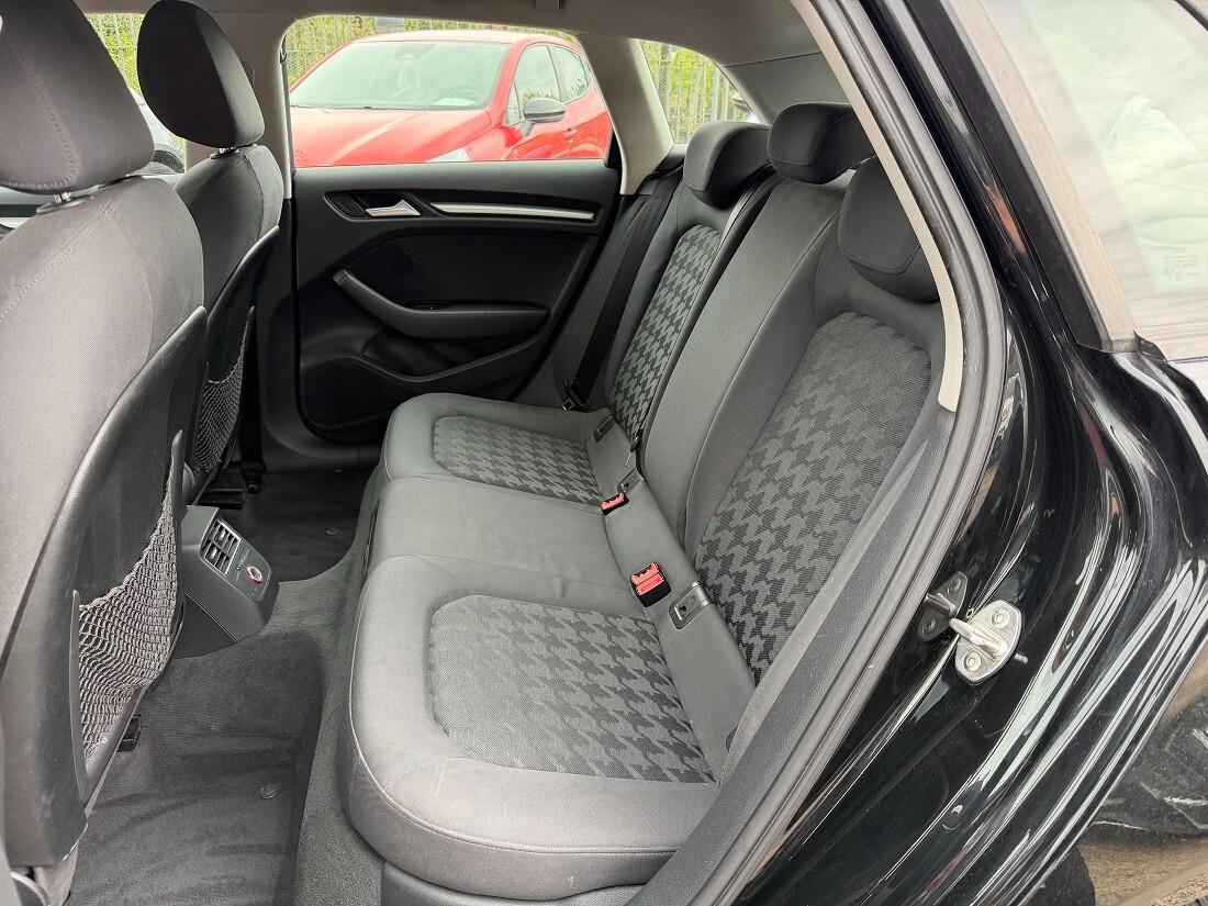 Audi A3 SPB 1.6 TDI ultra Attraction