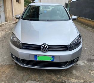 Volkswagen Golf 2.0 TDI 140CV DPF 5p. Con gancio traino