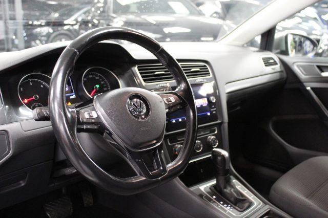 VOLKSWAGEN Golf 2.0 TDI 150 CV DSG SCR Edition Life