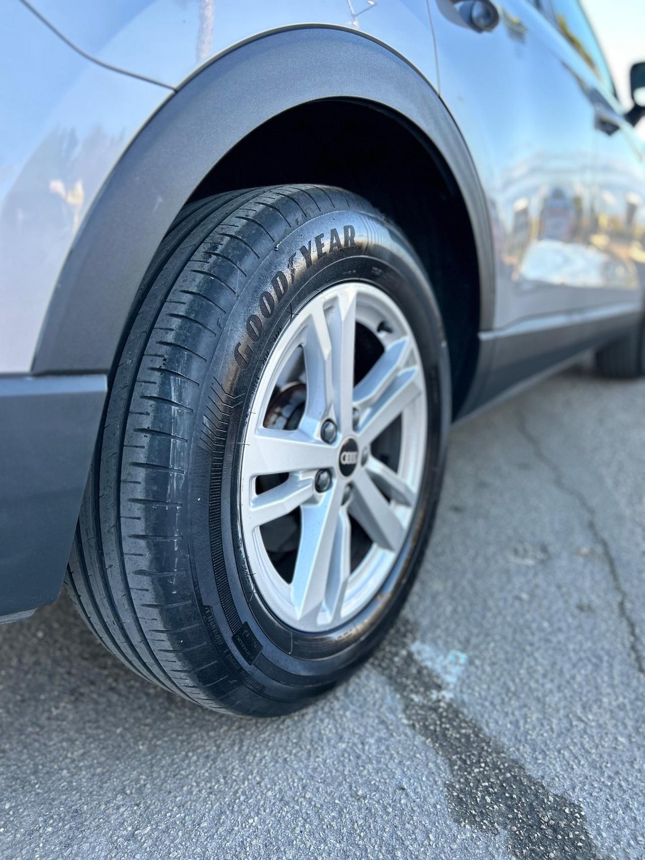 Audi Q3 35 TDI quattro S tronic IVA ESPOSTA