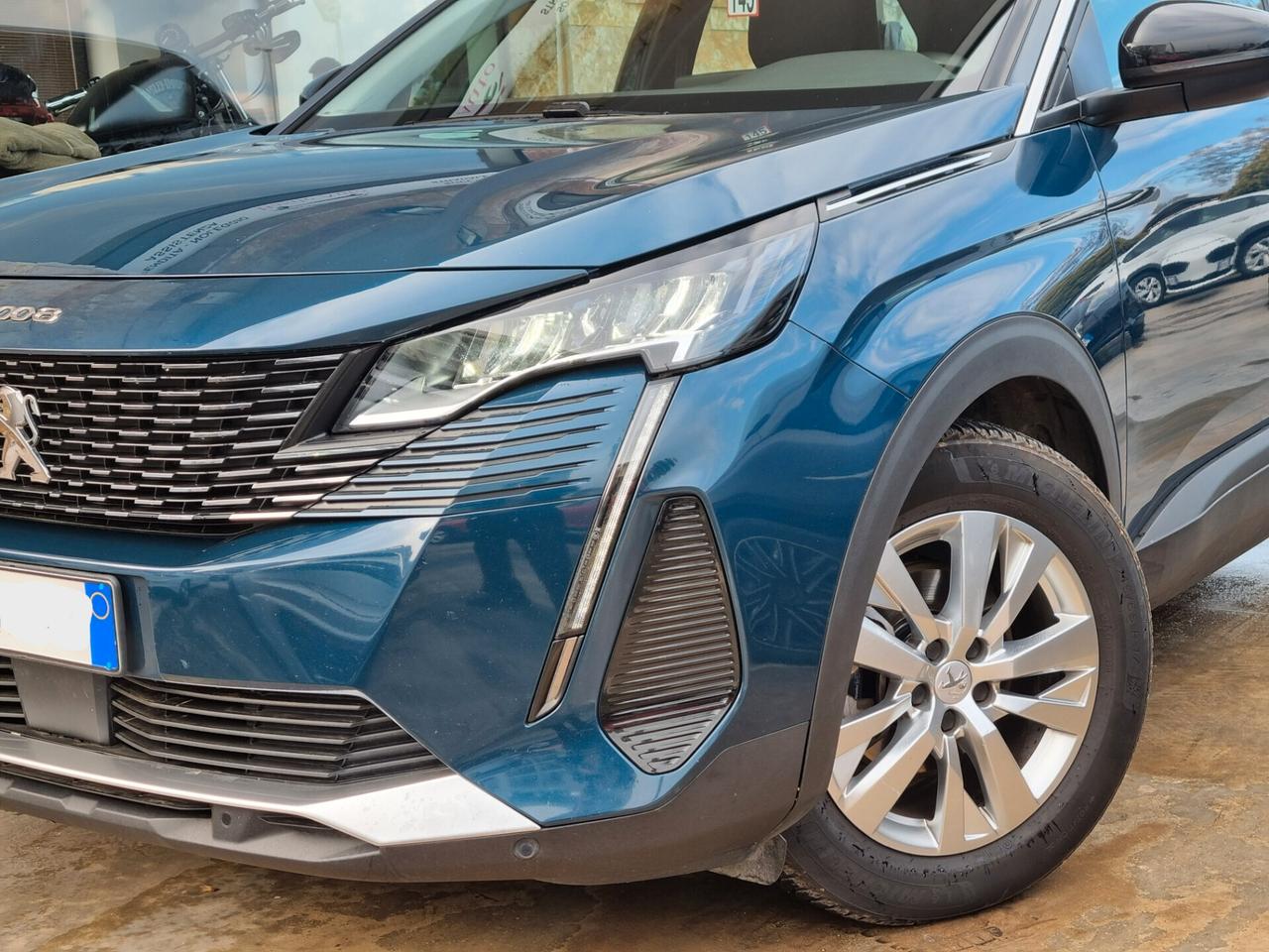Peugeot 3008 BlueHDi 130 S&S EAT8 Active Pack