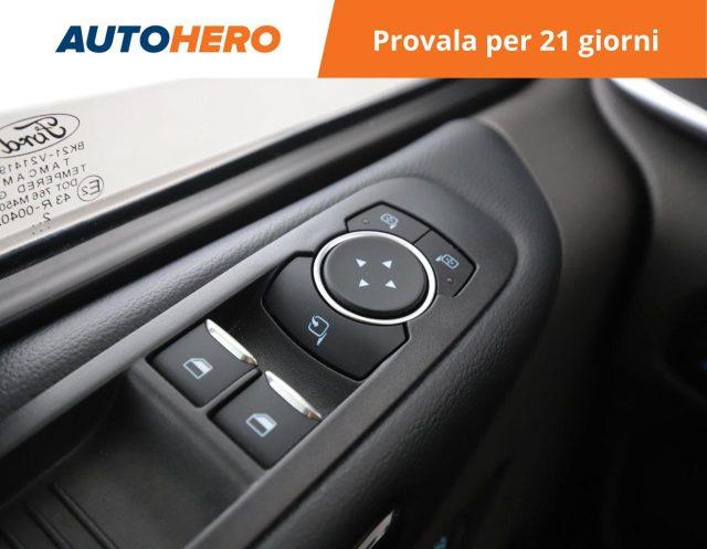 FORD Tourneo Custom Shuttle Bus 320 2.0 EcoBlue 170 aut. PL Tit.